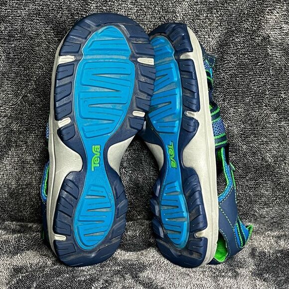 Teva kids Manatee sandals Sz 3 - Picture 6 of 7